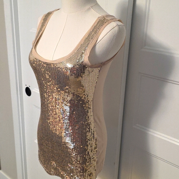 White House Black Market Stylish Sequin Gold Tank - Picture 3 of 5